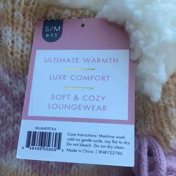 Woman’s Slipper Sock with rubber bottom for better grip on the floors. NWT - Picture 3 of 4